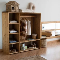 Armoire Montessori En Bois De Couleur Marron Clair 9 Armoire Montessori En Bois De Couleur Marron Clair -Sominova Soldes Boutique armoire et dressing 22186309