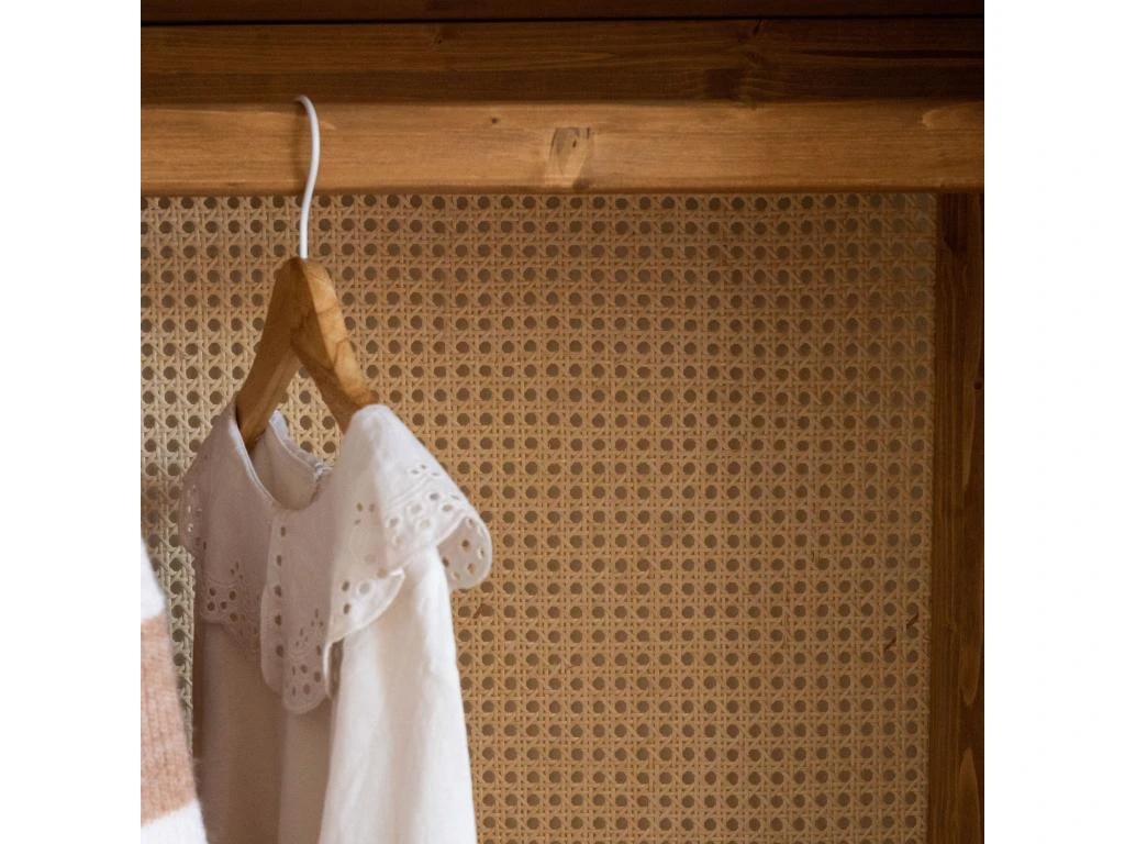 Armoire Montessori En Bois De Couleur Marron Clair 6 Armoire Montessori En Bois De Couleur Marron Clair – Image 4