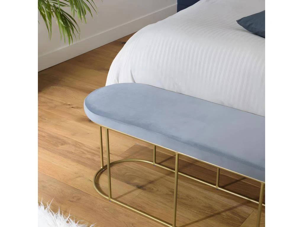 ALBANE - Banc Velours Bleu Pieds Arrondis Métal Doré 6 ALBANE - Banc Velours Bleu Pieds Arrondis Métal Doré – Image 4