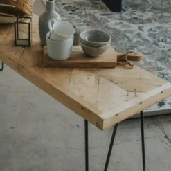 Banc En Bois Récupéré Et Fer De Couleur Beige -Sominova Soldes Boutique banc 22183627