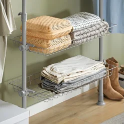 SoBuy Télescopique Garde-Robe Système De Penderie Télescopique Avec 5 Barres Portant De Vêtement, 2 Paniers, 1 Bras De Garde-Robe Latéral Et 1 Vêtement Fork - Largeur Et Hauteur Ajustable, KLS04-HG -Sominova Soldes Boutique dressing et vestiaire 22798681