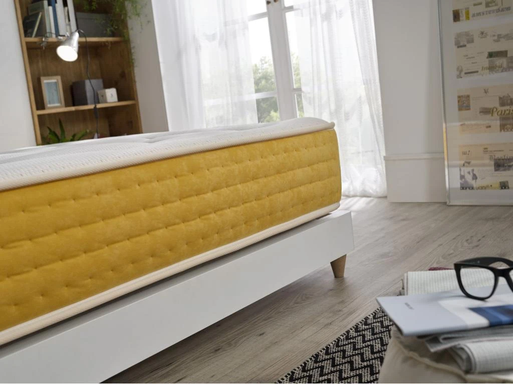 Matelas Viscoélastique Elite Gold H21 150x190 Hauteur 21cm ±2 6 Matelas Viscoélastique Elite Gold H21 150x190 Hauteur 21cm ±2 – Image 4